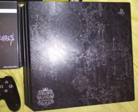 Unboxing PS4 Pro Kingdom Hearts III Edition
