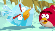 Curta-metragem de Angry Birds Space Origins