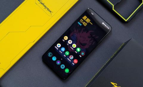 This is the OnePlus 8T exclusive edition of Cyberpunk 2077