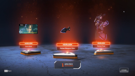 This Apex Legends player paid $ 500 worth of loot boxes to get the Wraith Family Heirloom Set