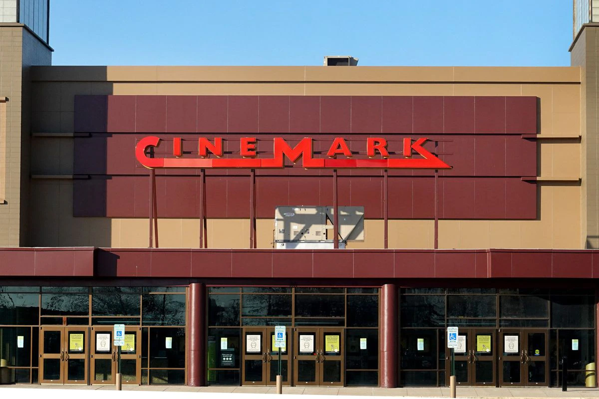 Le troupeau visite CineMark